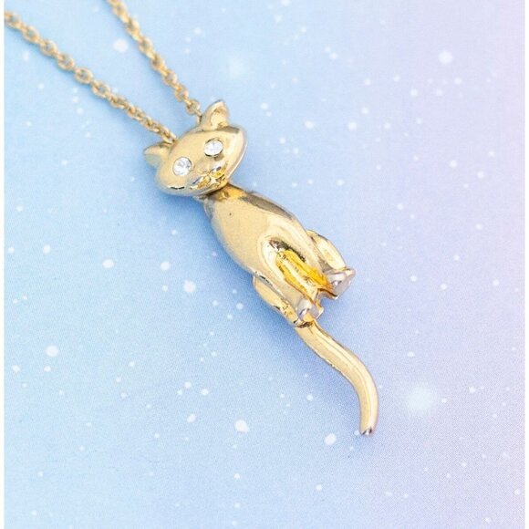 Vintage Golden Cat Necklace | Gold Tone Necklace | 22 inch | Avon | J10 - Picture 2 of 3